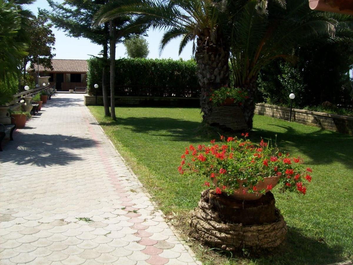 Il Vivaio Villa ตาร์กวิเนีย ภายนอก รูปภาพ