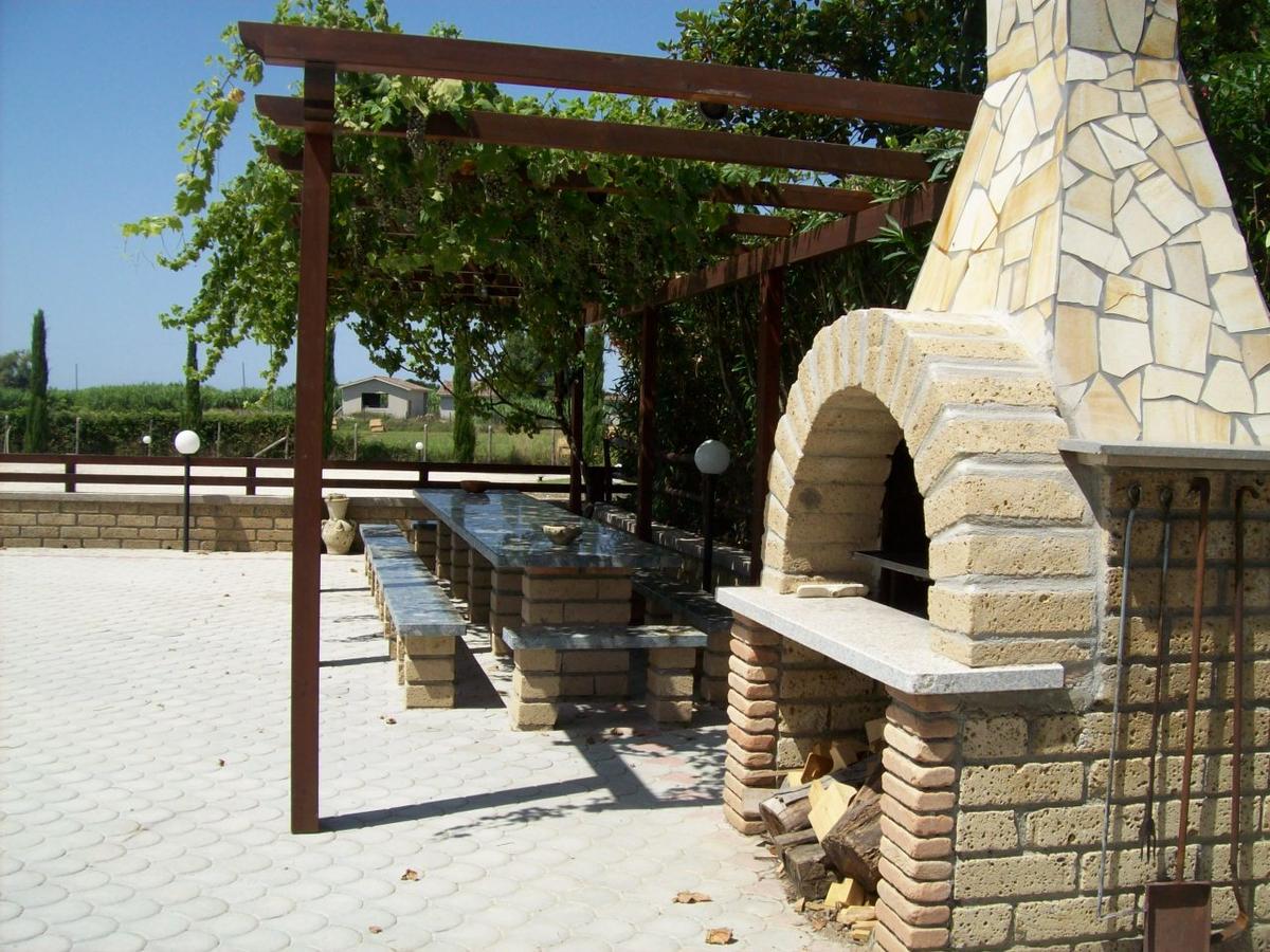 Il Vivaio Villa ตาร์กวิเนีย ภายนอก รูปภาพ